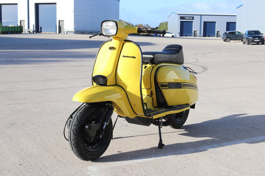 Mellow Yellow Head Turning Machine (lambretta GP rebuild)