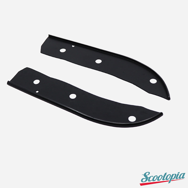 Scootopia Lambretta Black LI125 / 150 Front Mudguard Gasket