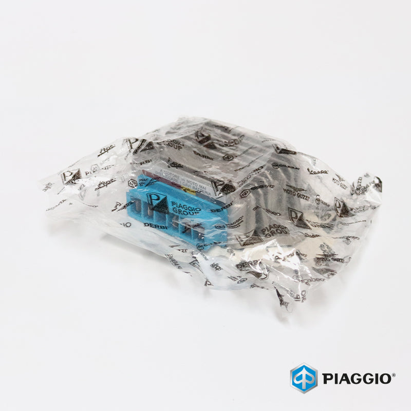 Piaggio Vespa & Lambretta 5 Pin D.C. Battery Regulator
