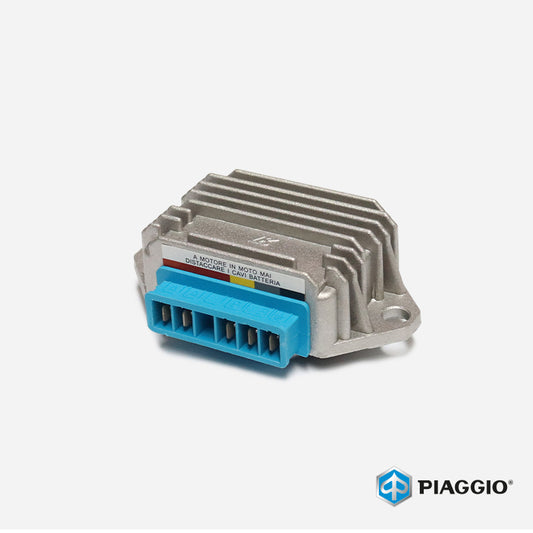 Piaggio Vespa & Lambretta 5 Pin D.C. Battery Regulator