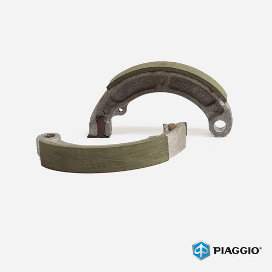N.O.S. Piaggio Vespa 50/90 Smallframe Rear Brake Shoe Set